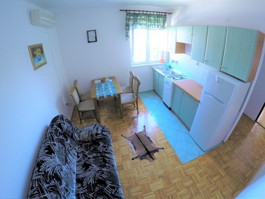 Orange City Apartment'S Repic Biograd Na Moru Zewnętrze zdjęcie