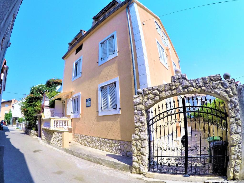 Orange City Apartment'S Repic Biograd Na Moru Zewnętrze zdjęcie