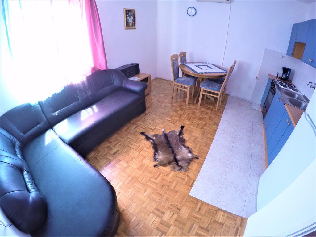 Orange City Apartment'S Repic Biograd Na Moru Zewnętrze zdjęcie